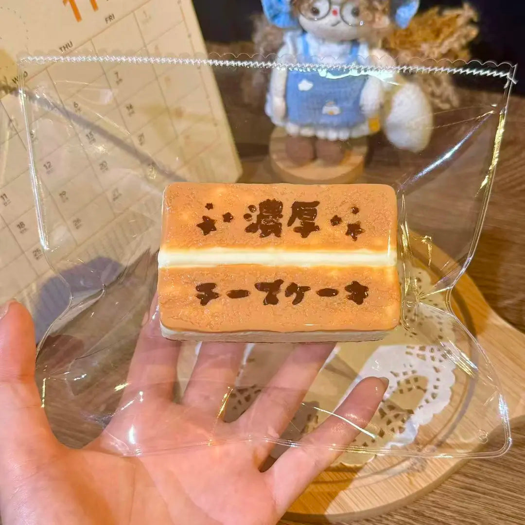 Rich Chocolate Cheesecake Taba Squishy — One Style detail 2