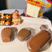 Chocolate Madeleine Squishy — supplier original 5