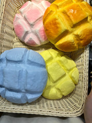 Blemished Jumbo Pineapple Bun Squishy — image 4