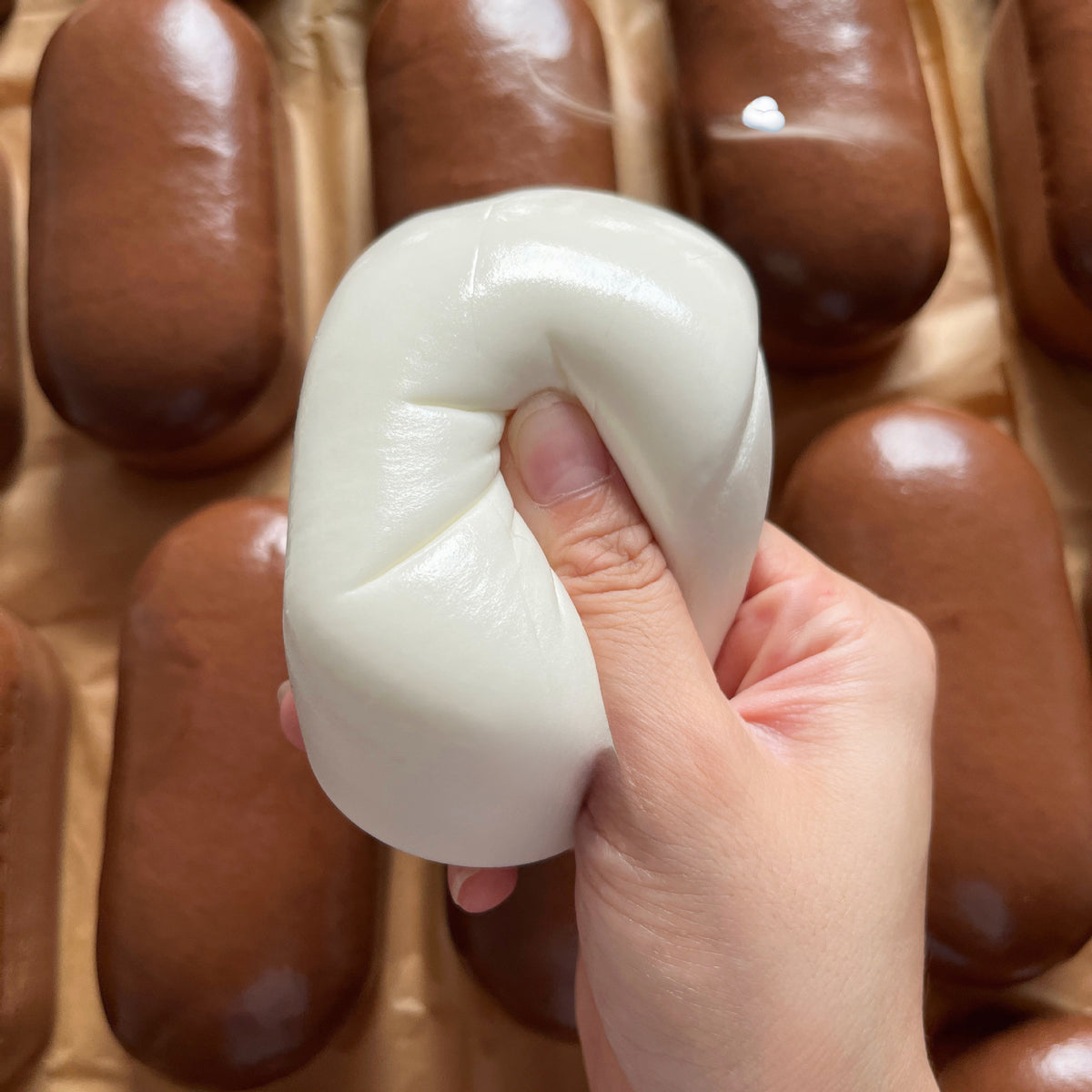 White — product view 3