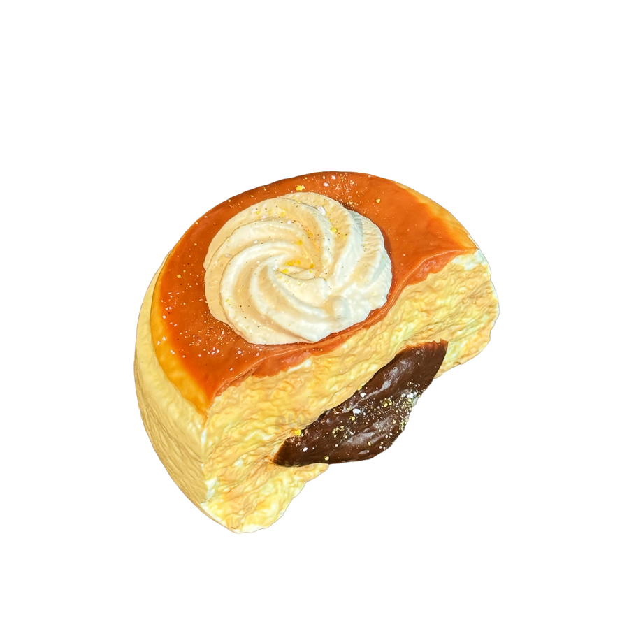 Cream Cheese Chocolate Lava Bun product view 1 - Plumimi