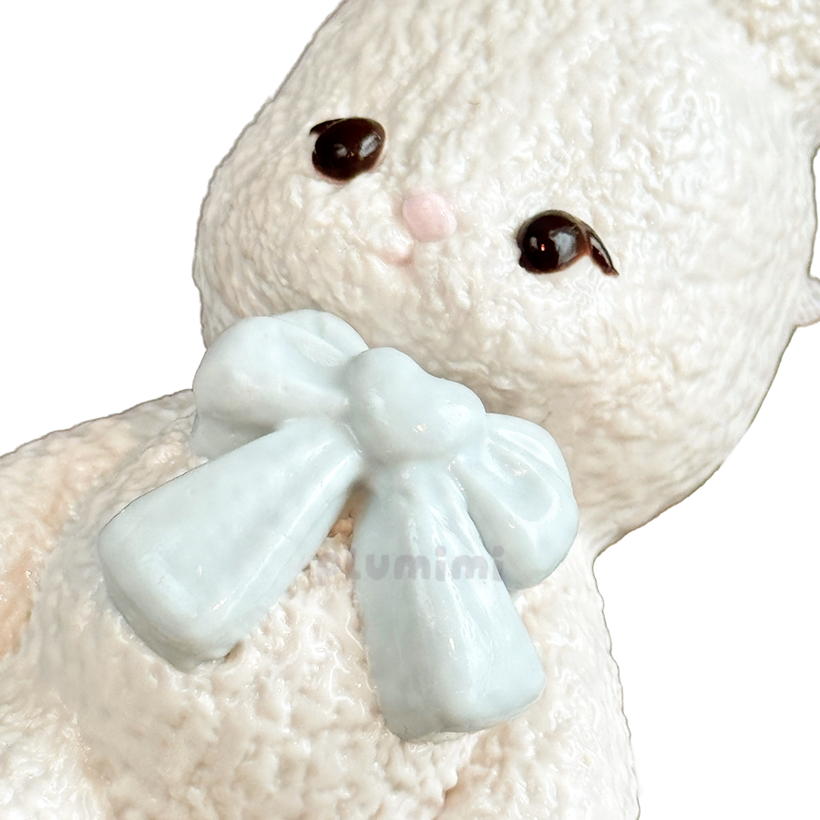 Elegant Blue-Bow Bunny product view 2 - Plumimi
