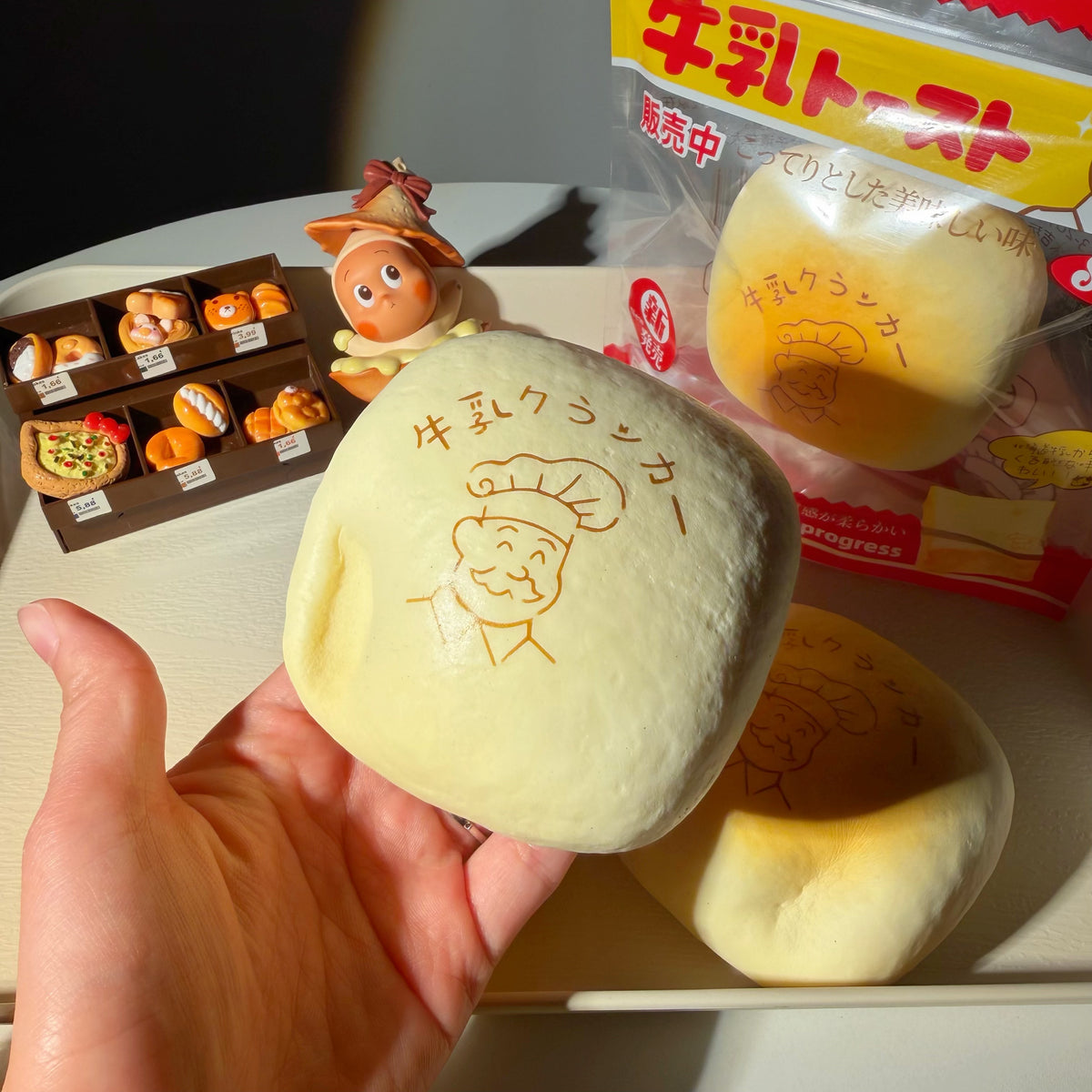 Baker Milk Bun — product view 6
