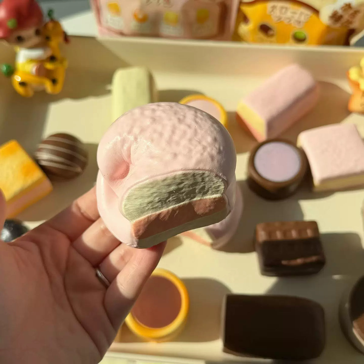 Strawberry Choco Pie — product view 5