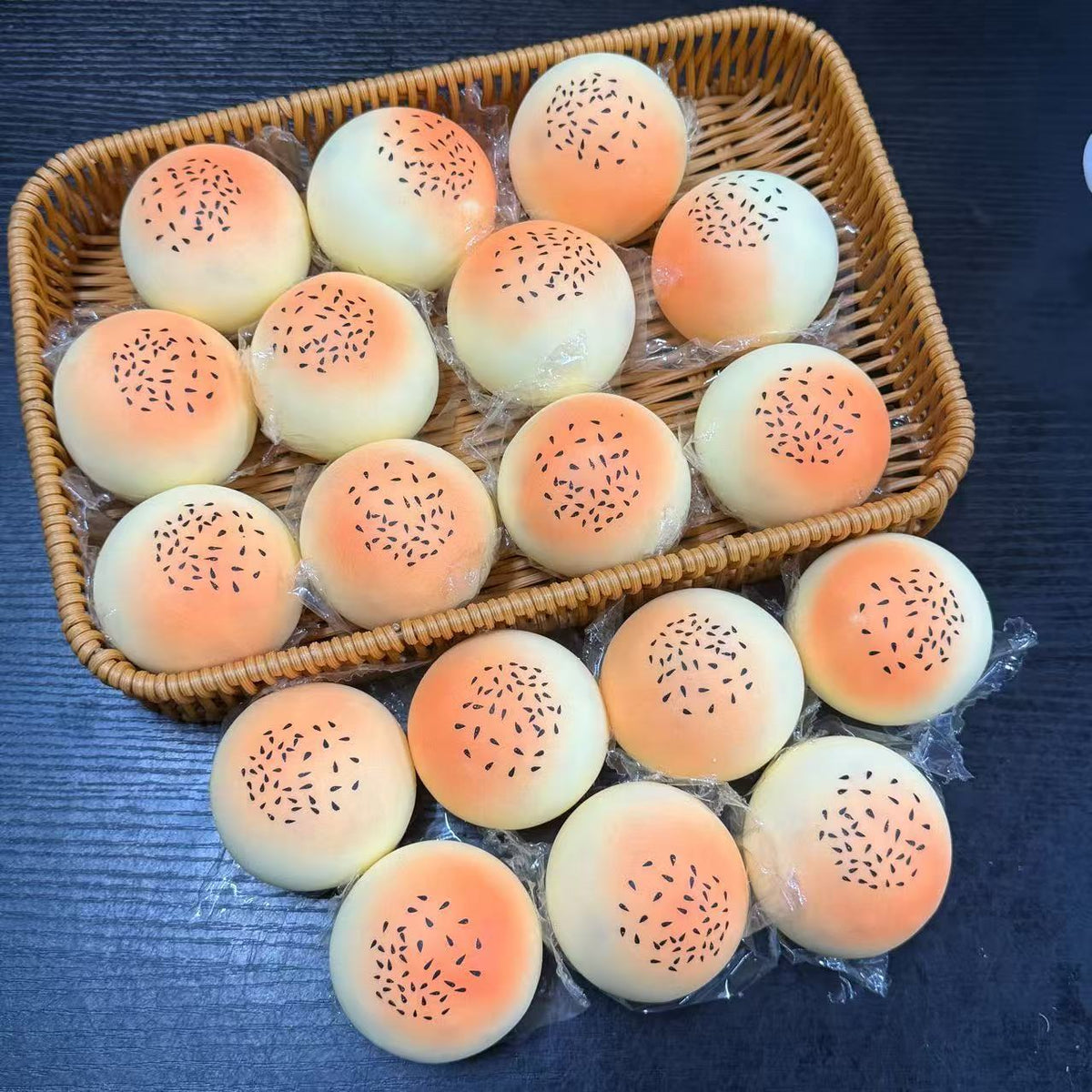Golden Sesame Bun — Original product photo 1