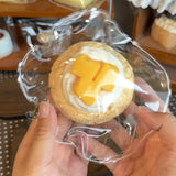 Mango Cream Pineapple Bun product video - Plumimi